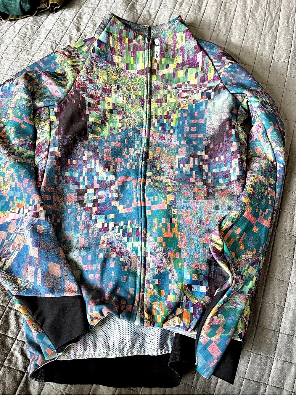 Q36.5 Geometric Performance cycling Jacket in Blue Size Small